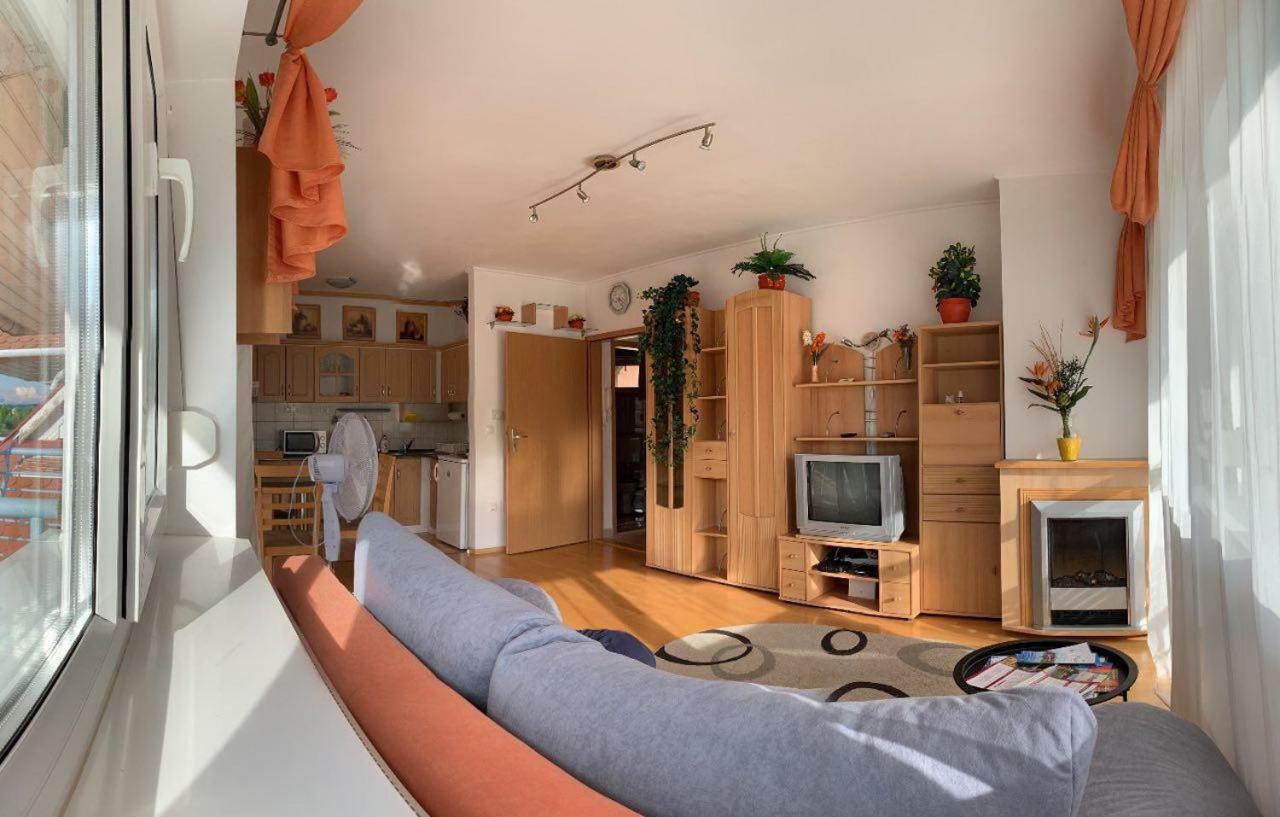 Mavrikiy Apartment Hévíz Buitenkant foto