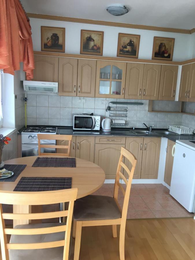Mavrikiy Apartment Hévíz Buitenkant foto